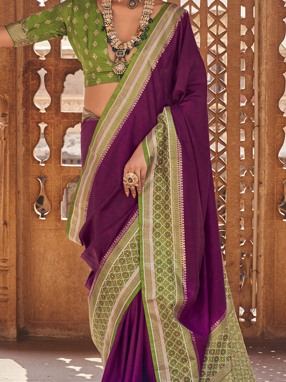 Purple Silk Blend saree – detail view 3
