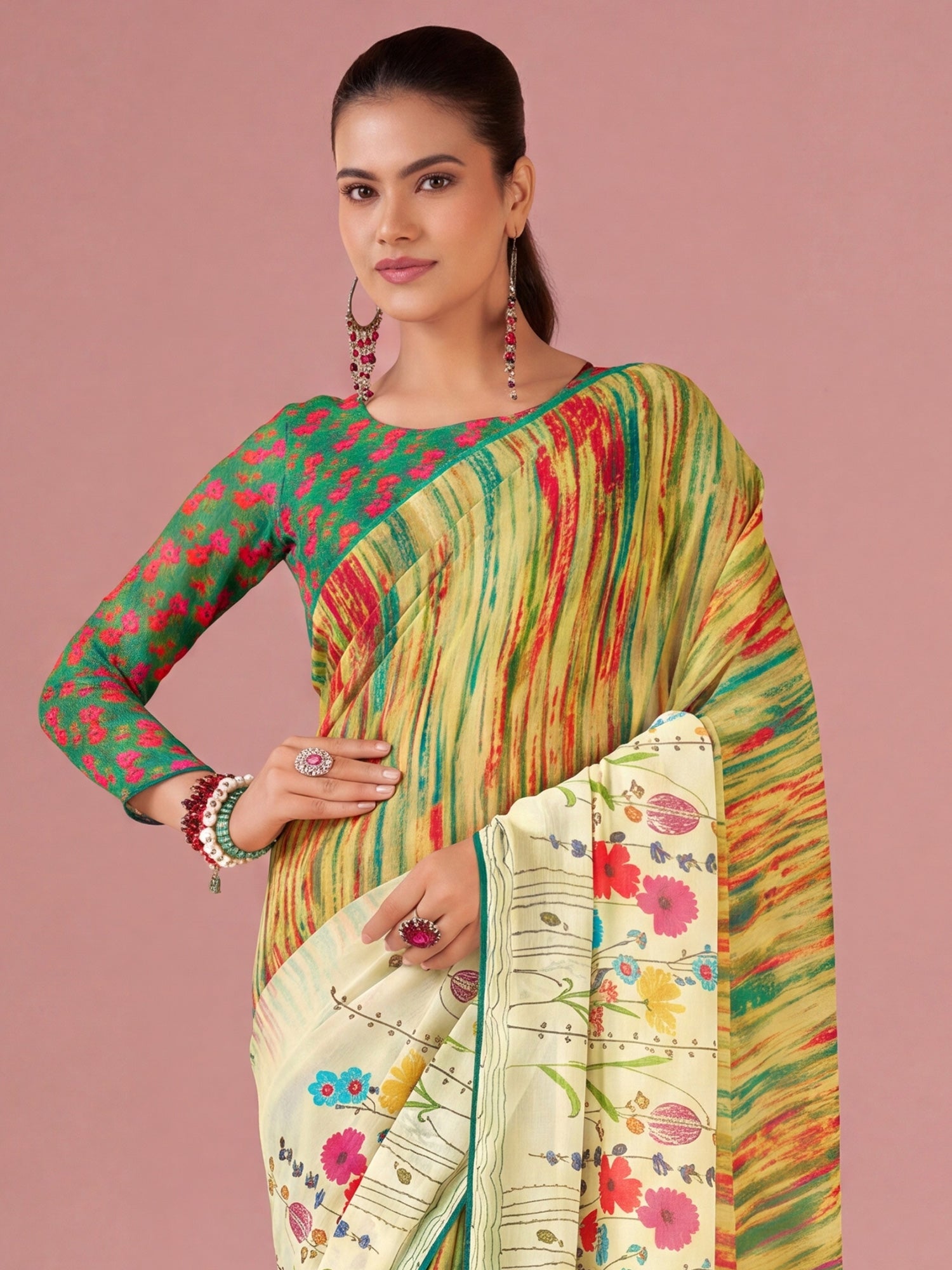 Beige Georgette saree – detail view 4