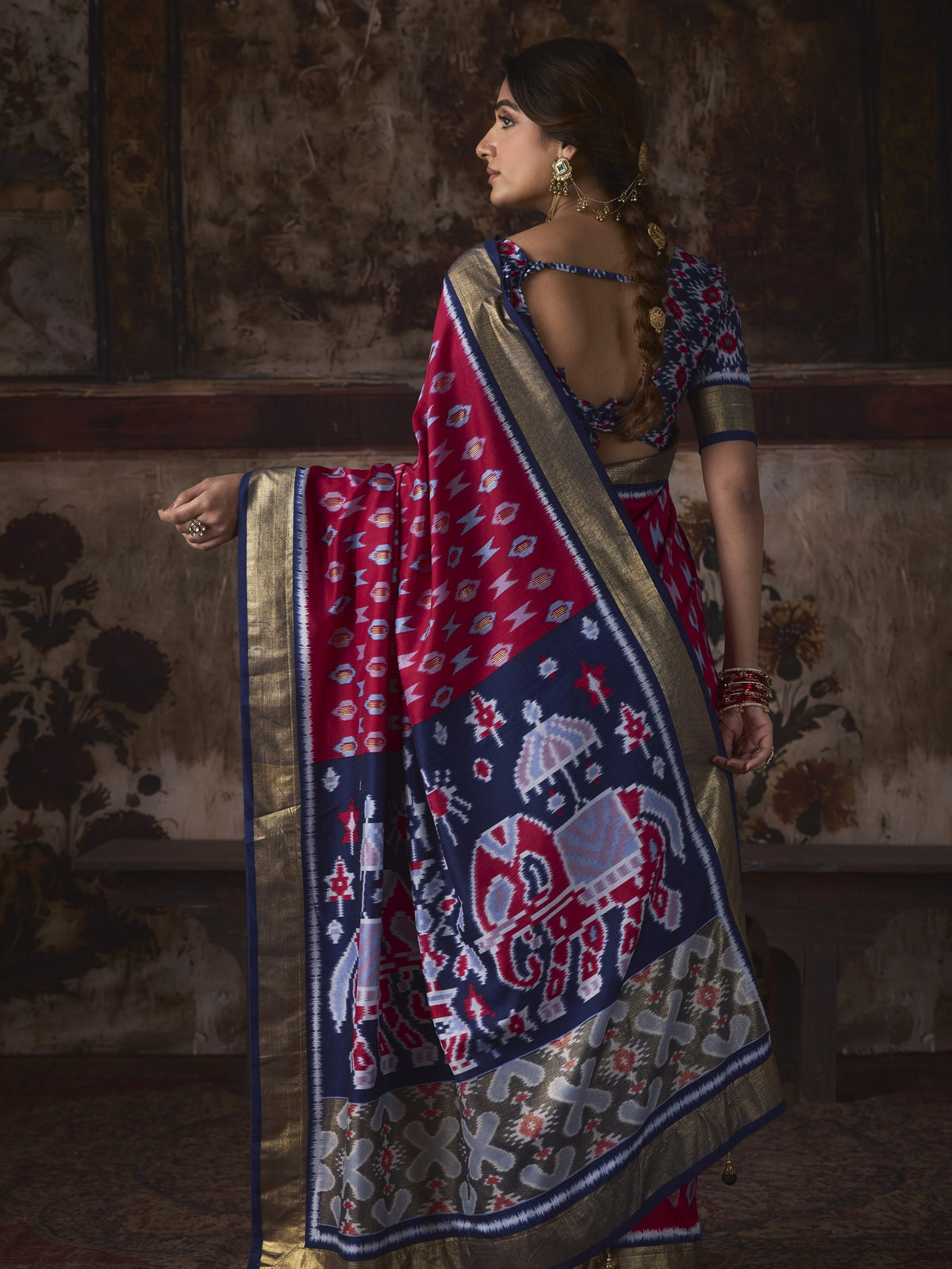 Pink silk blend saree view 2