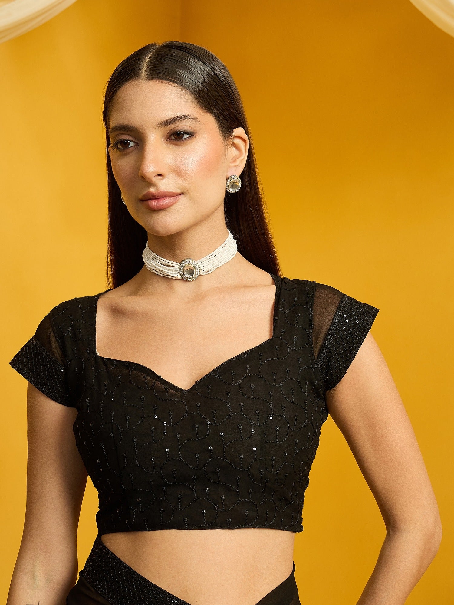 Black Georgette saree – detail view 4
