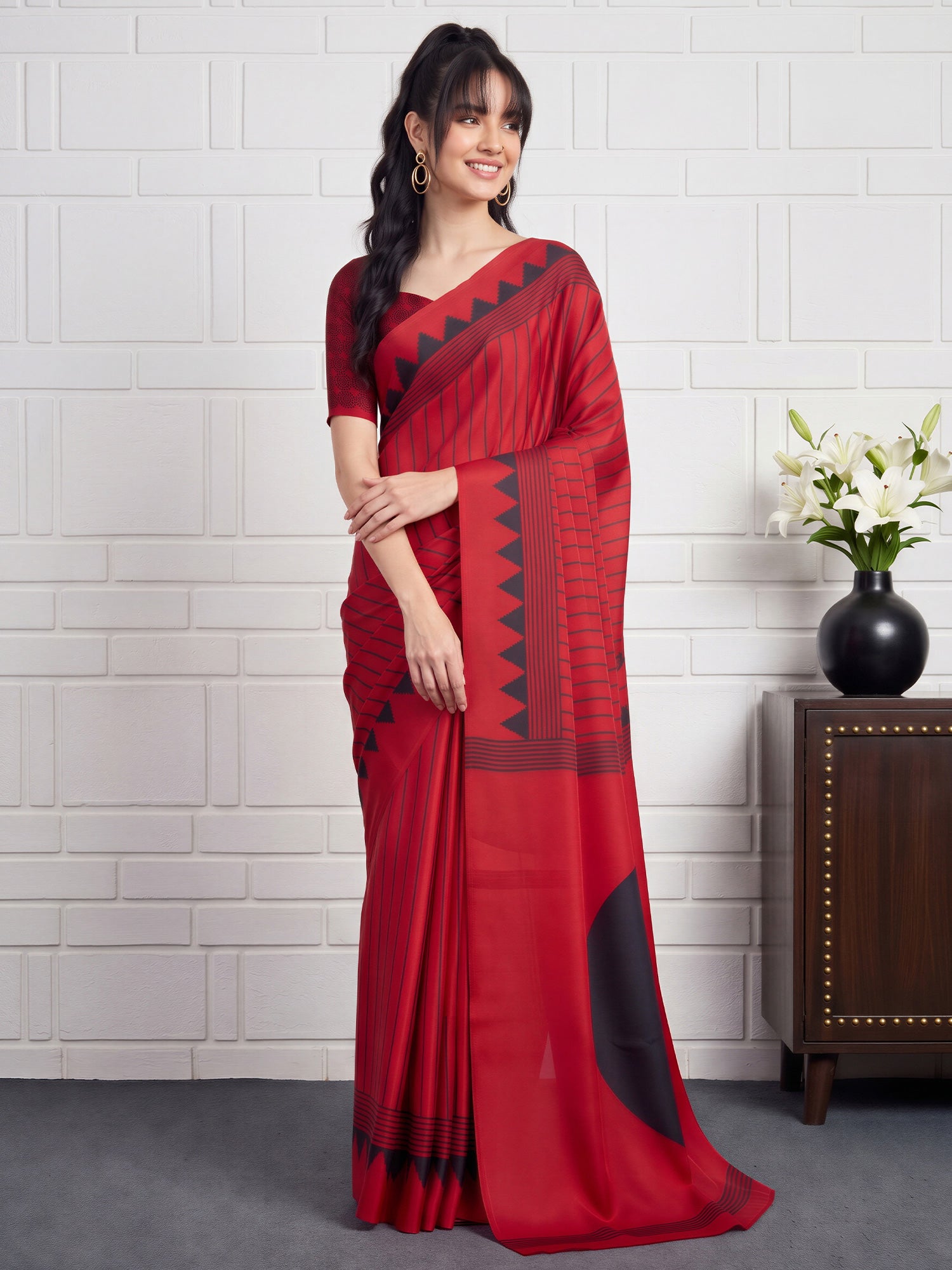 Red Satin saree – detail view 3