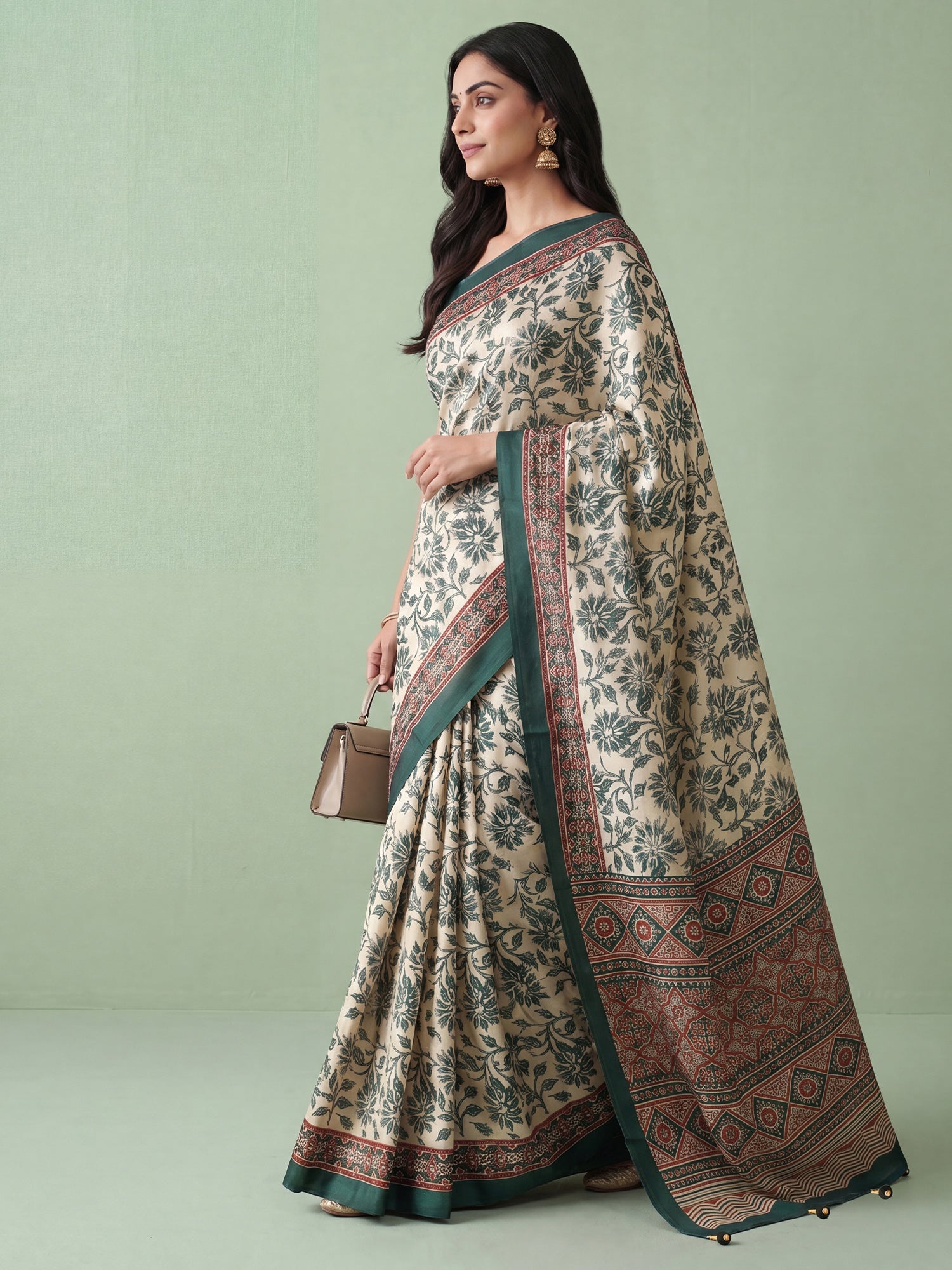 Cream Satin saree – detail view 2