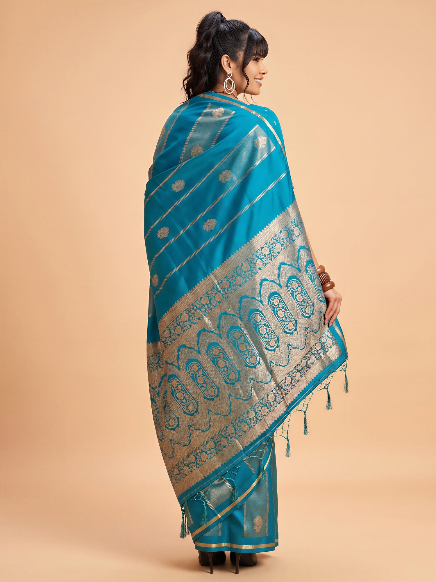 Light Blue Satin saree – detail view 1