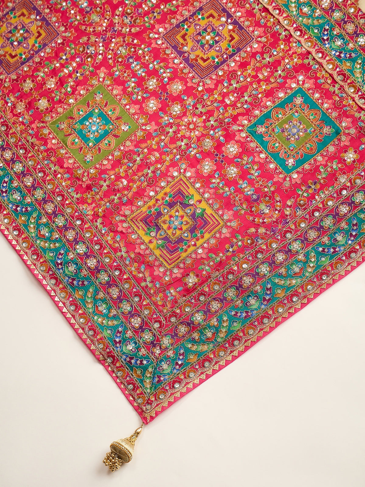 Cream Silk Blend saree – detail view 6