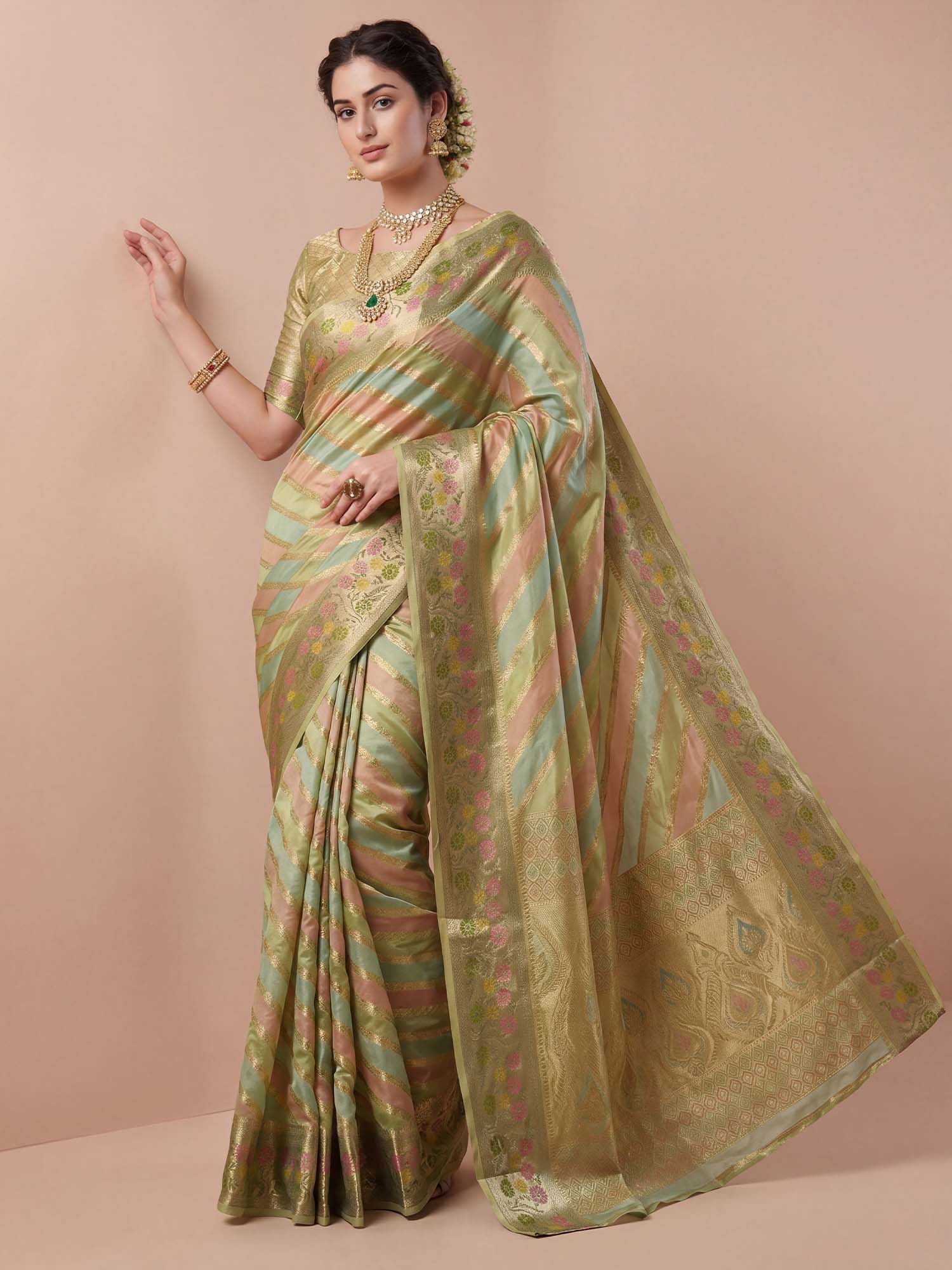 Light Green Organza saree – detail view 3