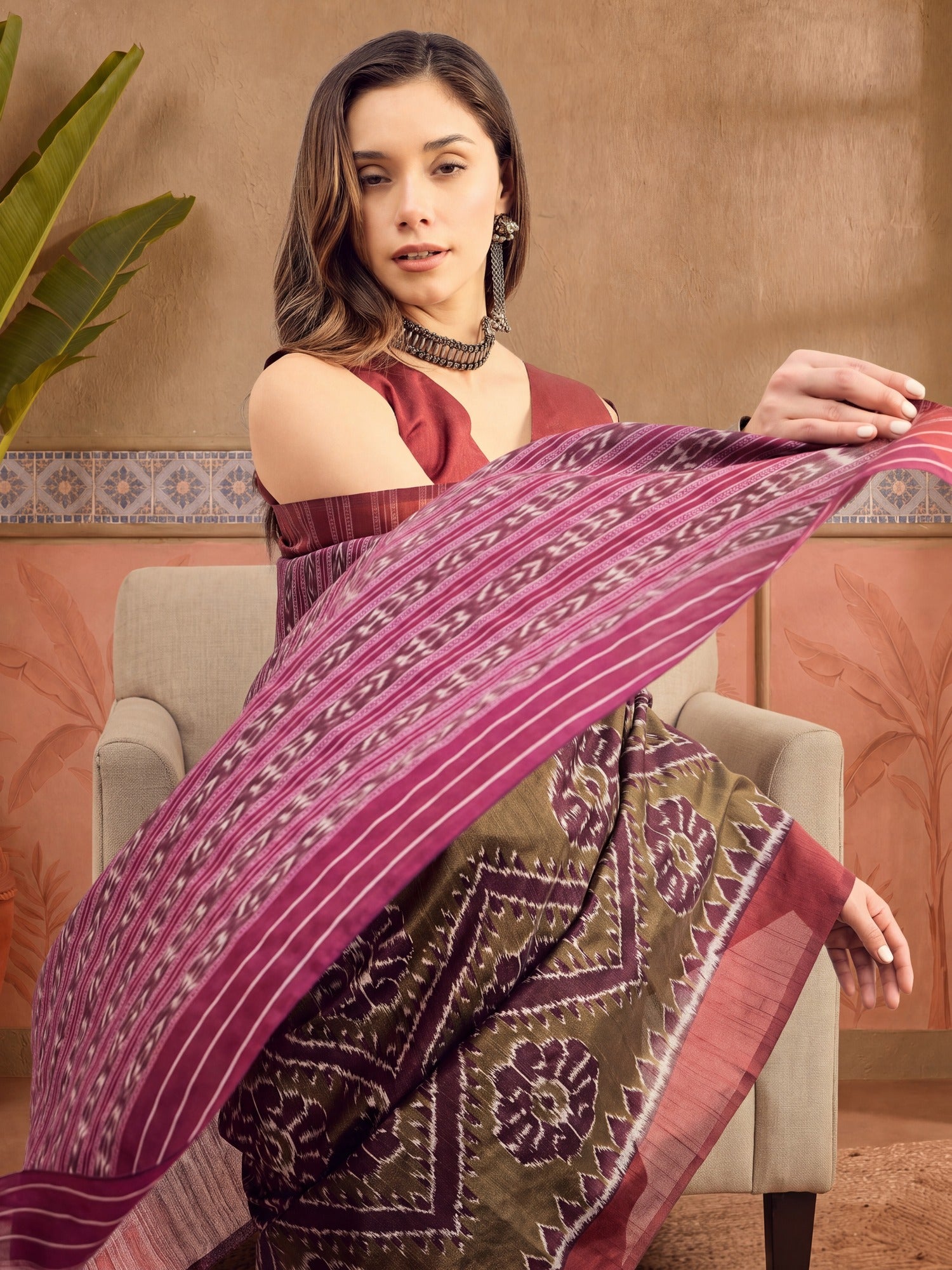 Olive Bhagalpuri Silk saree – detail view 4