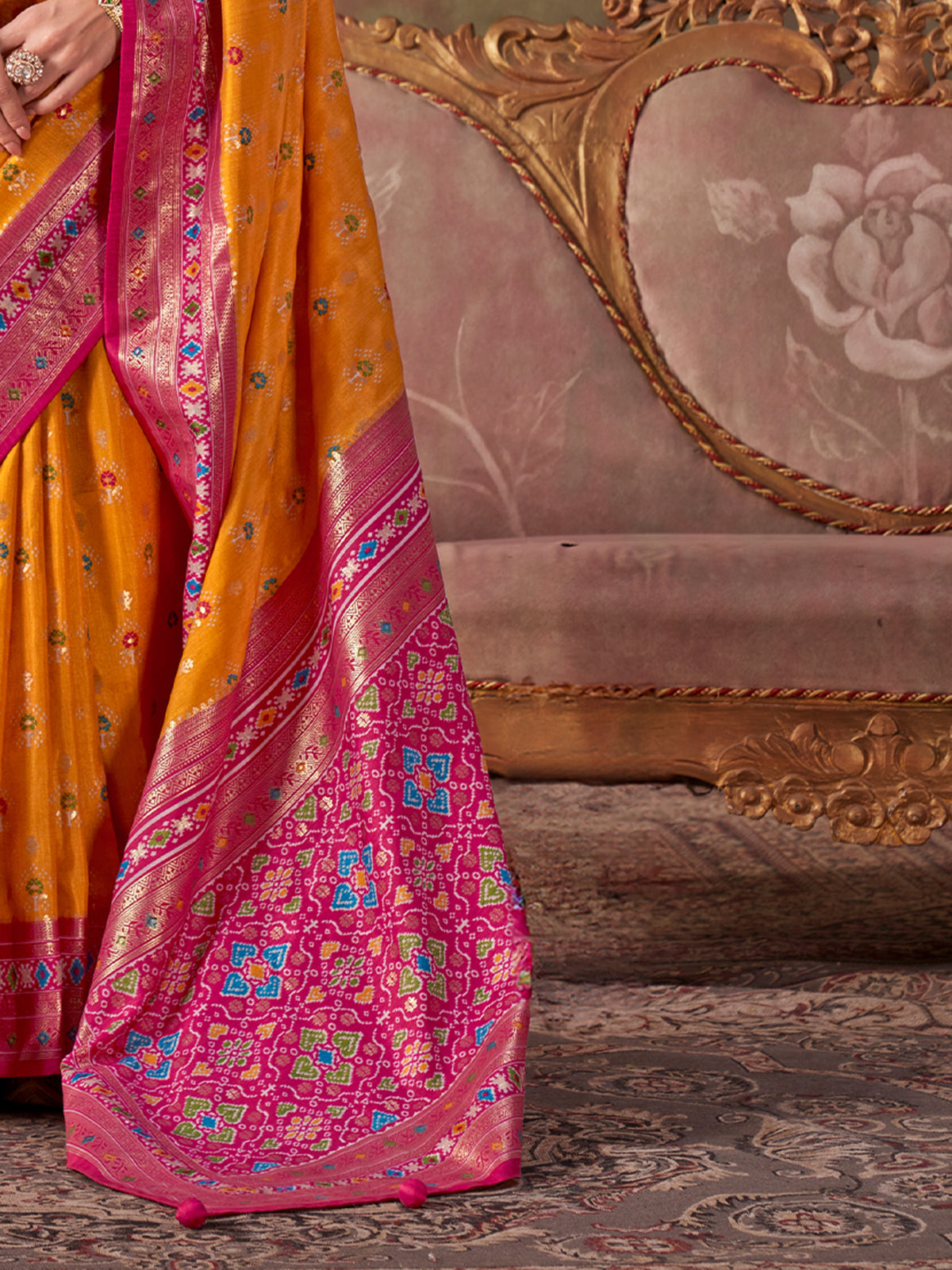 Mustard Silk Blend saree – detail view 4