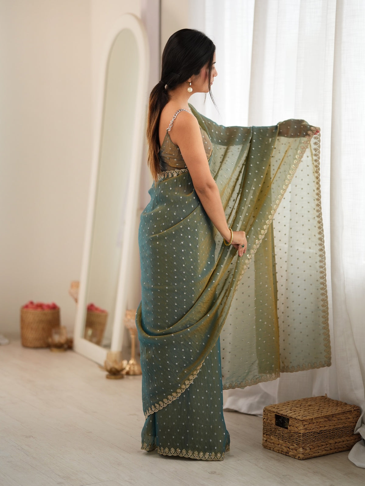 Olive Georgette saree – detail view 2