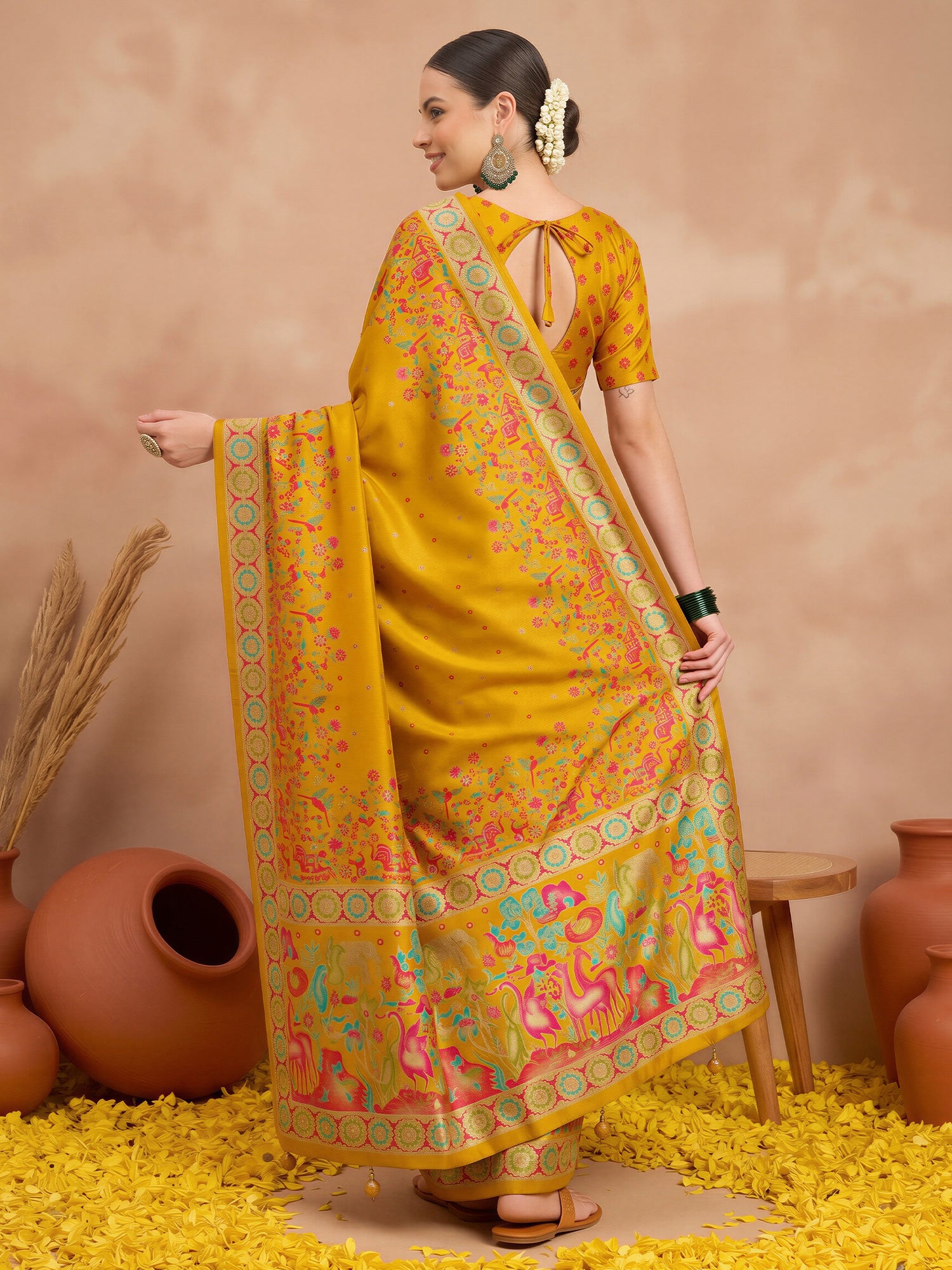 Mustard Silk Blend saree – detail view 1