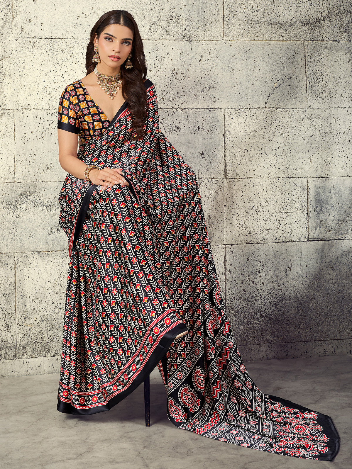 Black Satin saree – detail view 2