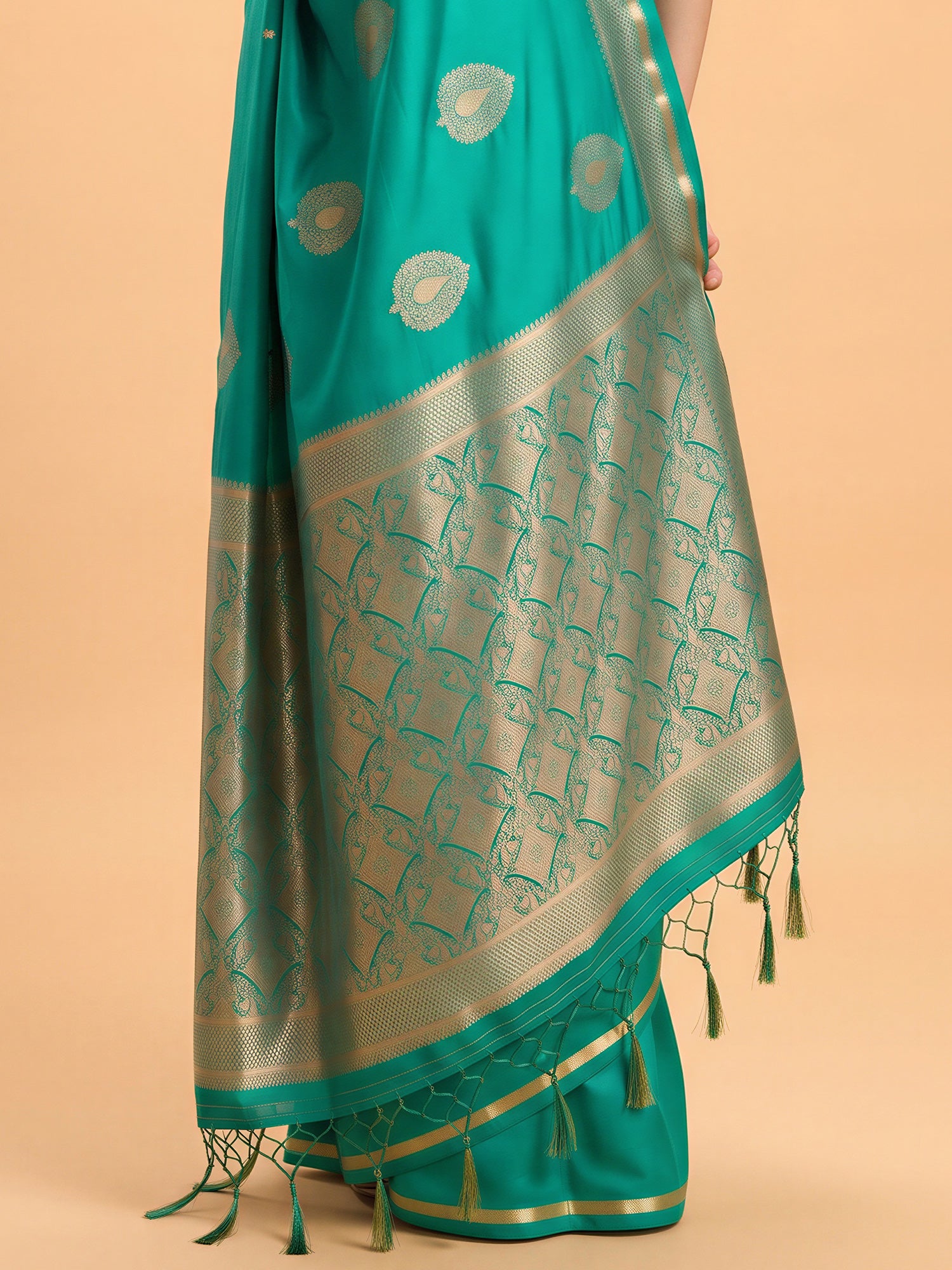 Teal Green Satin Silk saree – detail view 5