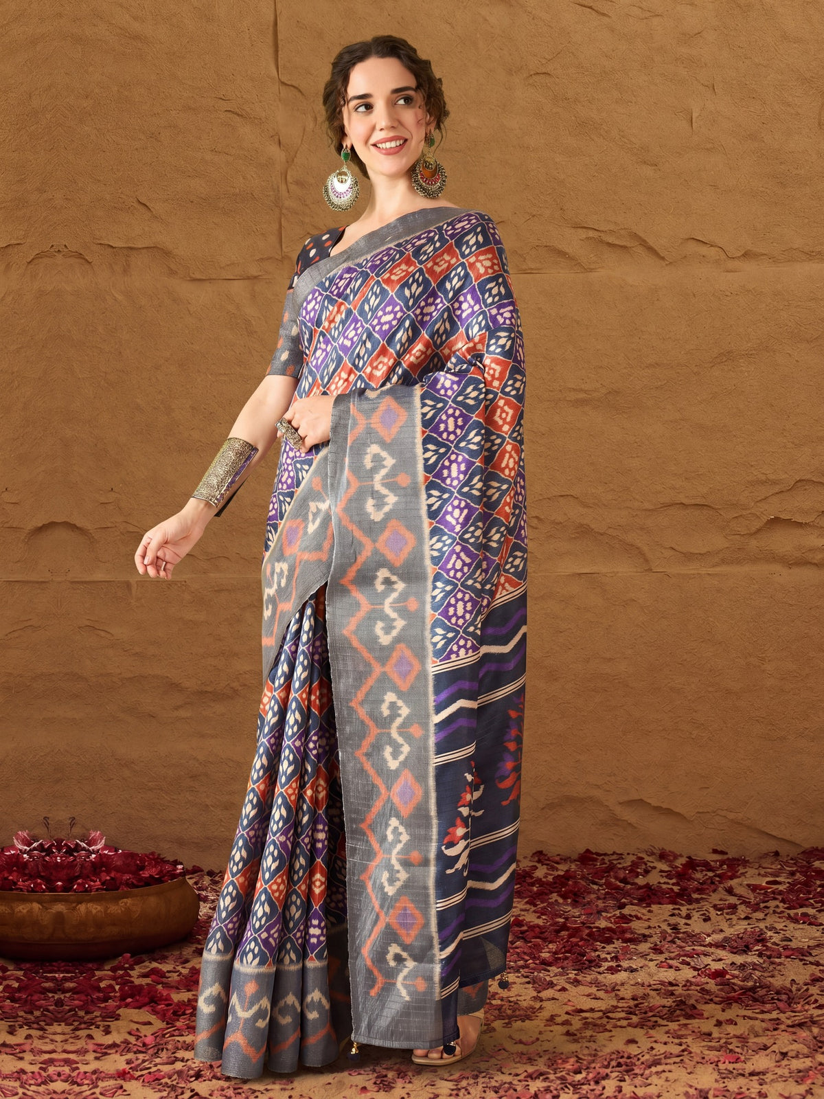 Navy Blue Silk Blend saree – detail view 2