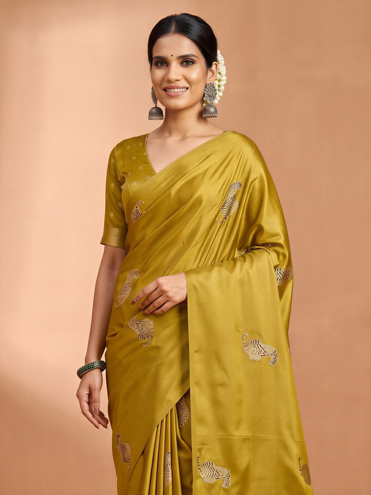 Mustard Satin Silk saree – detail view 3