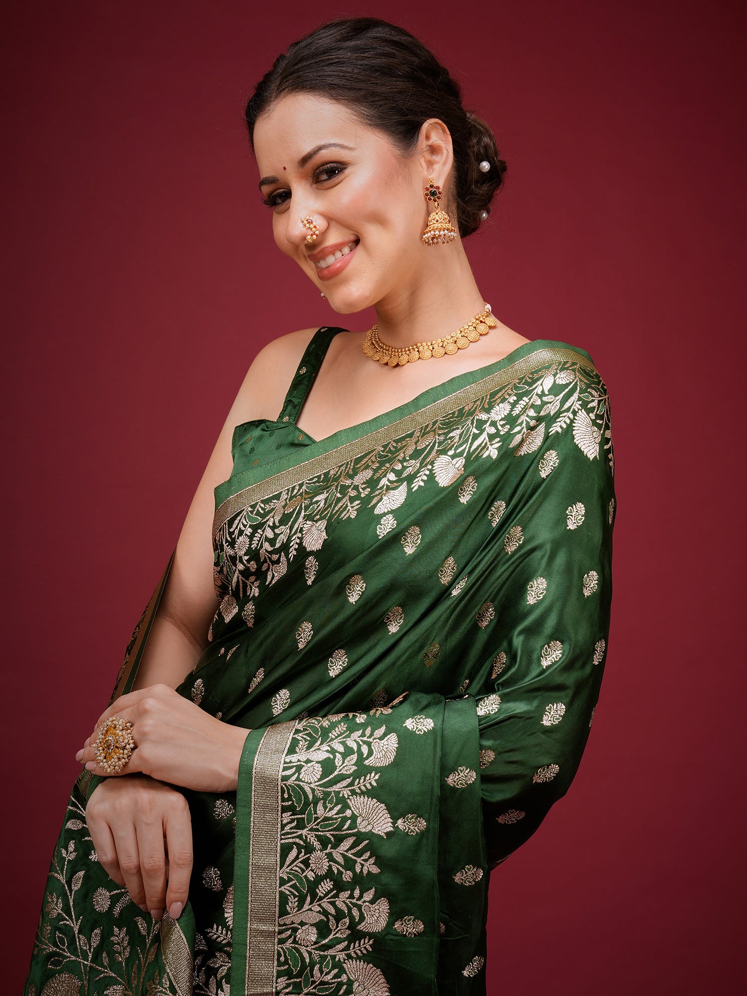Green Silk Blend saree – detail view 3