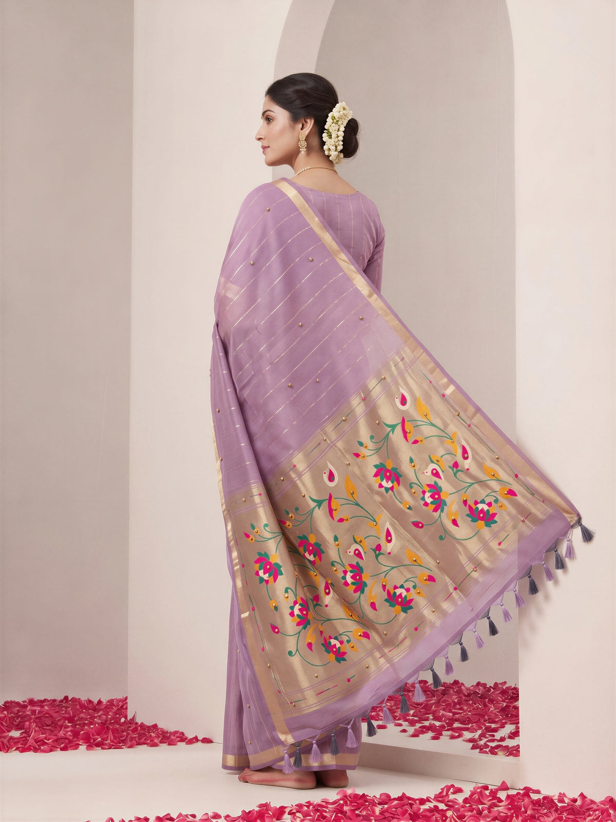 Lavender Silk Blend saree – detail view 1