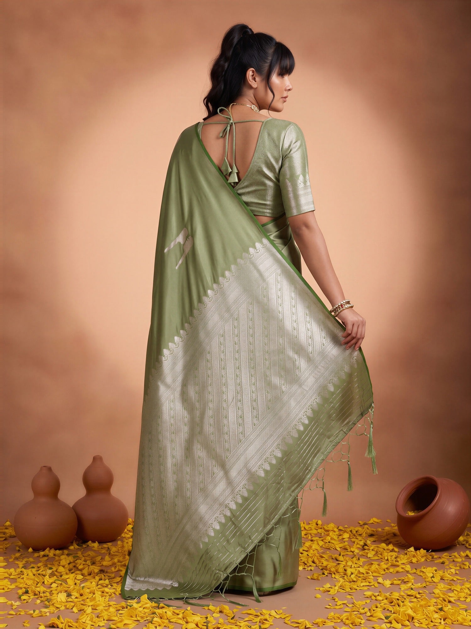 Green Satin saree – detail view 1
