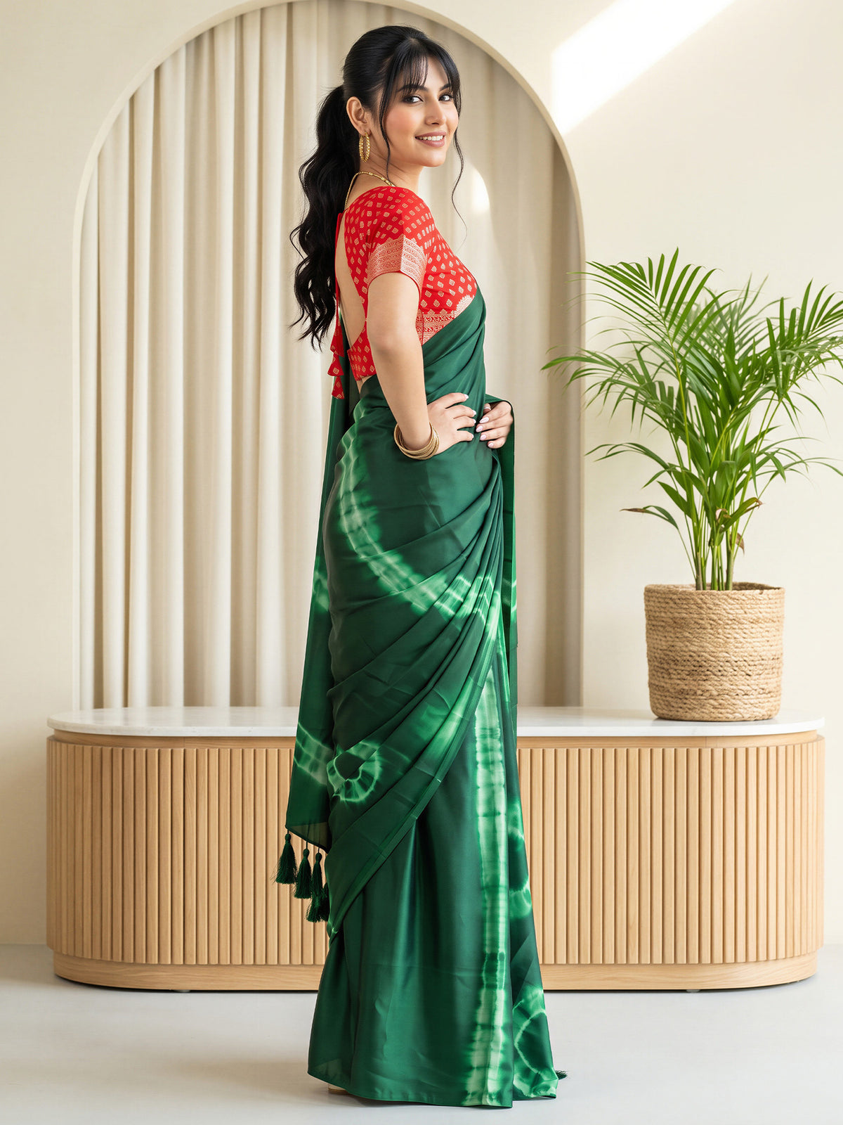 Green Satin Silk saree – detail view 2