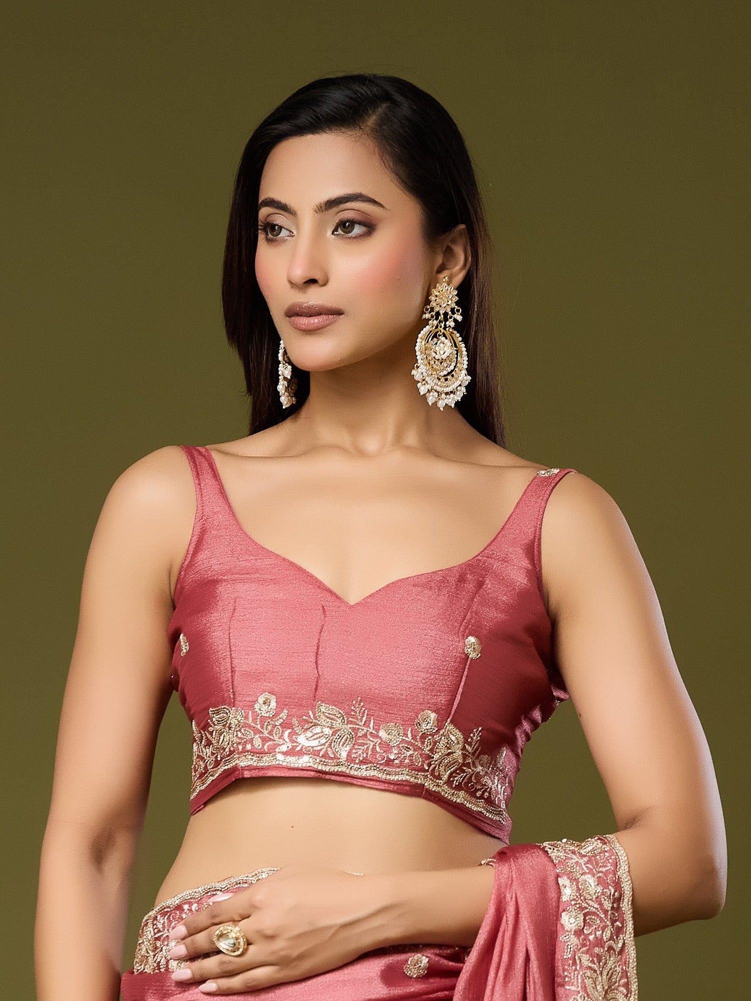 Peach Chinnon saree – detail view 1