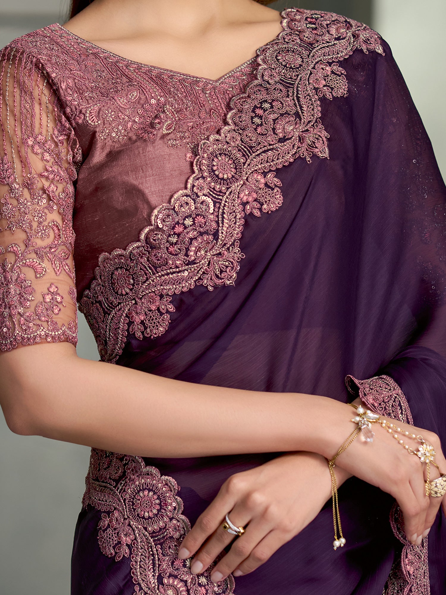 Purple Chiffon saree – detail view 3