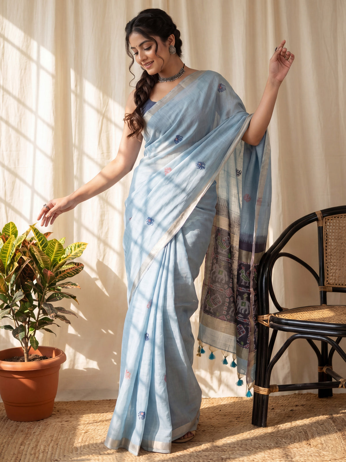 Light Blue Cotton saree – detail view 3