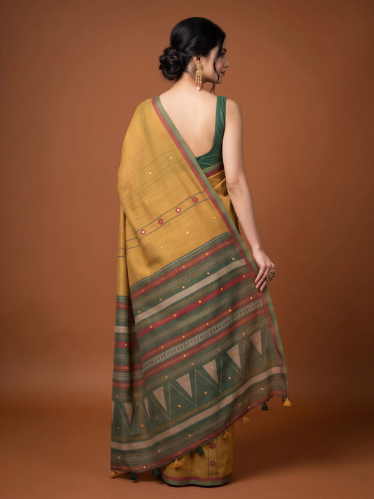 Mustard Linen Blend saree – detail view 1
