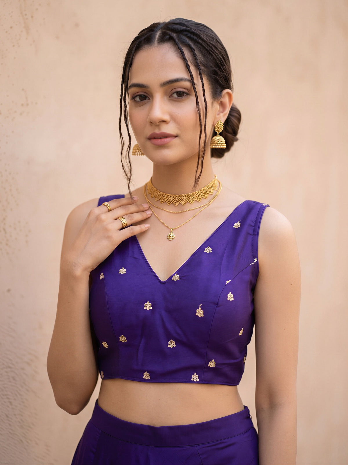 Violet sequin embellished vichitra silk sleeveless readymade saree blouse with v neck view 3