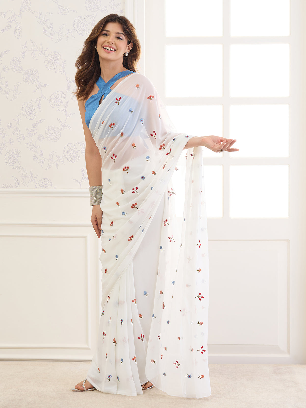 White Georgette saree – detail view 2