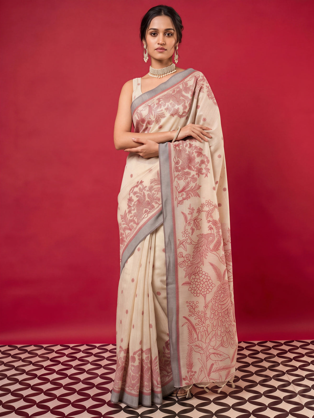 Beige silk blend saree view 3