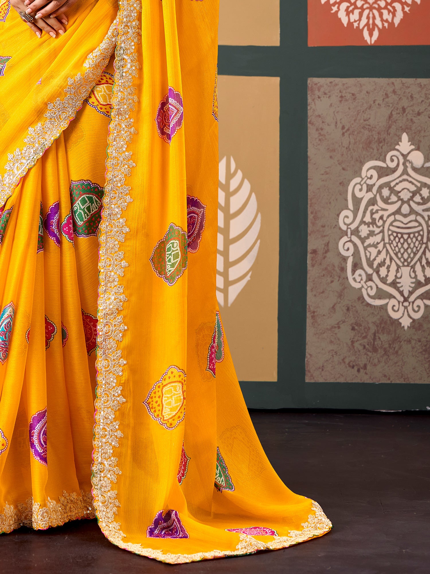 Yellow Chiffon saree – detail view 4