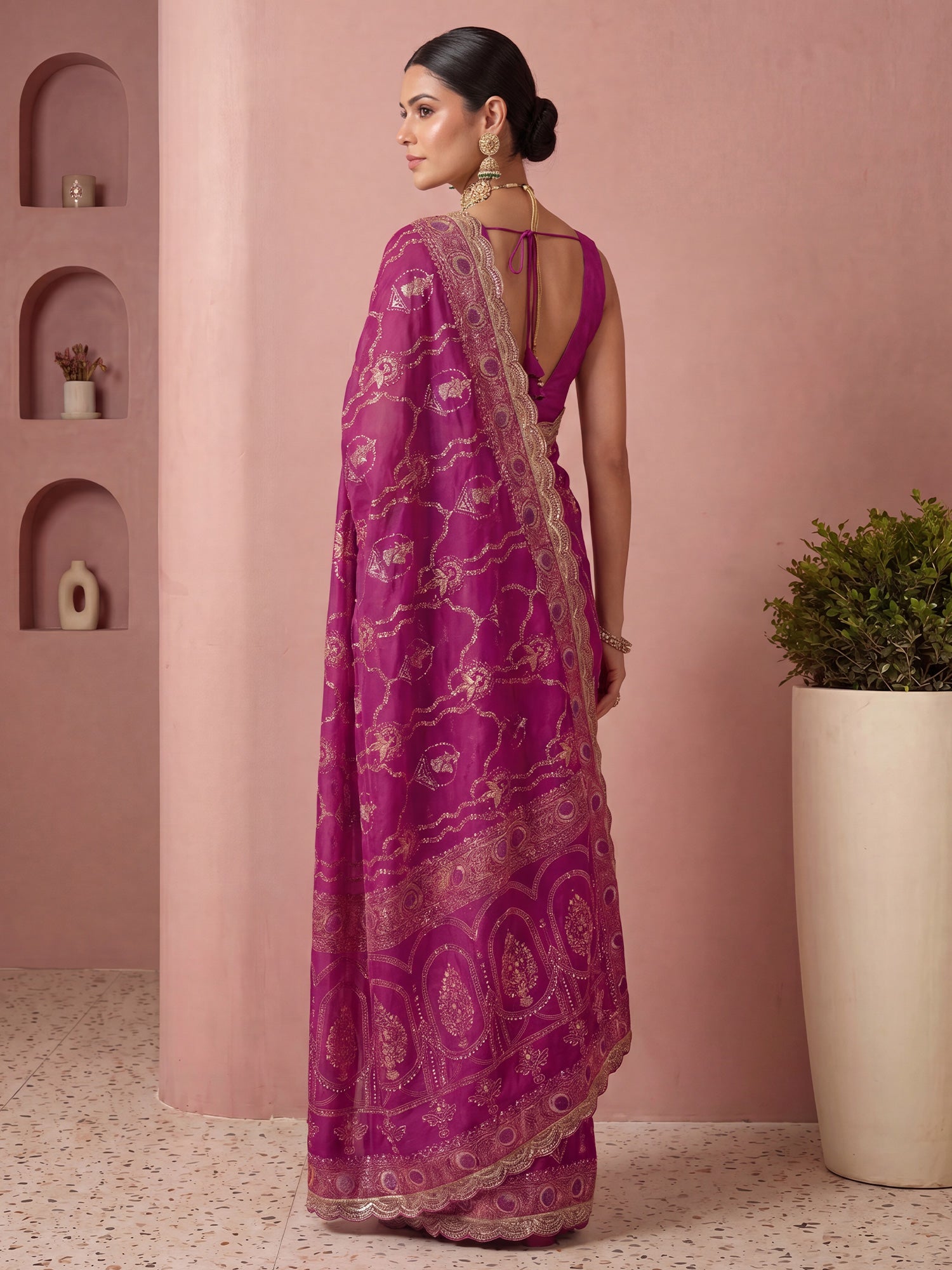 Pink Vichitra Silk saree – detail view 1
