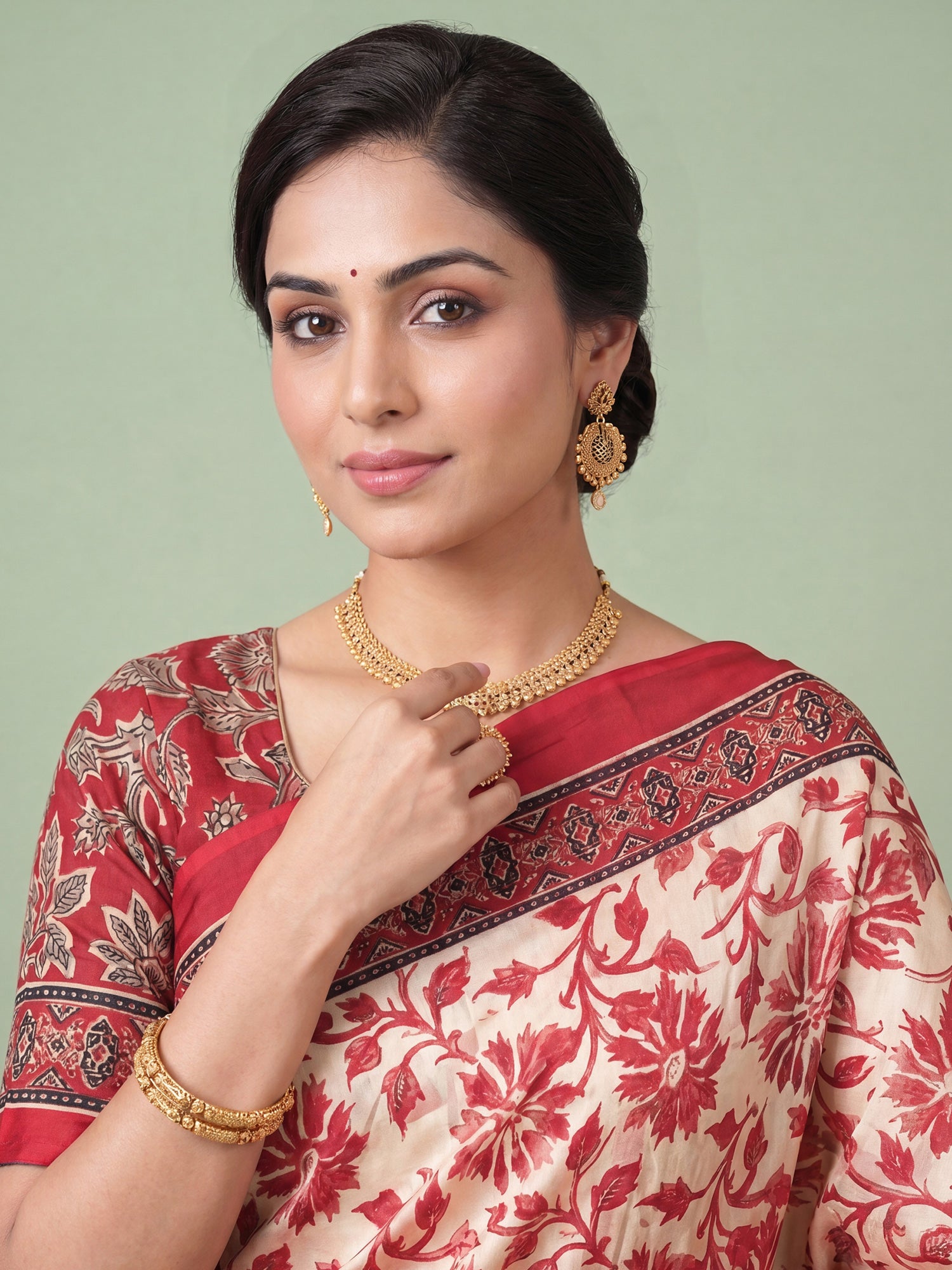 Cream Satin saree – detail view 3