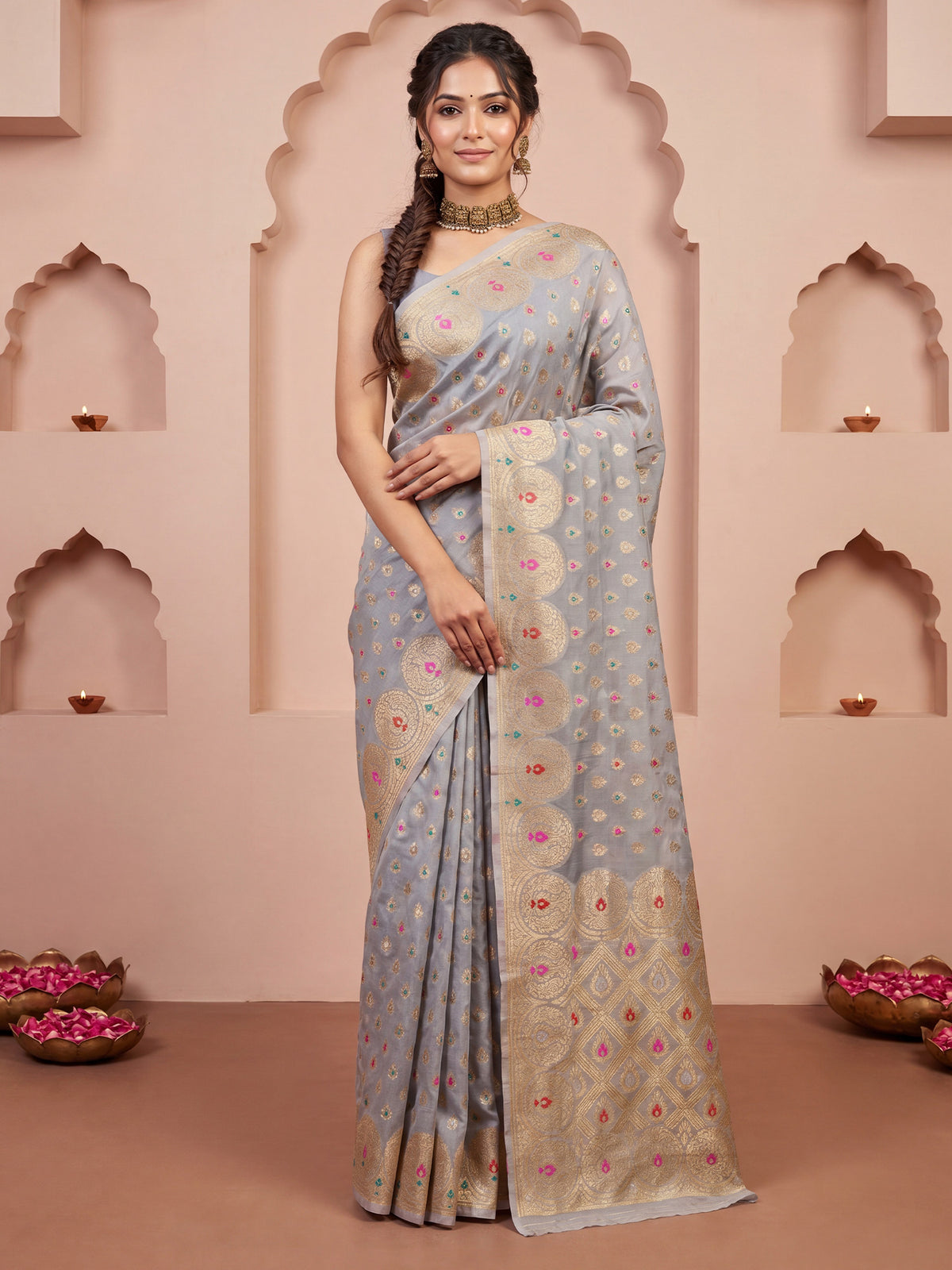 Grey Silk Blend saree – detail view 3