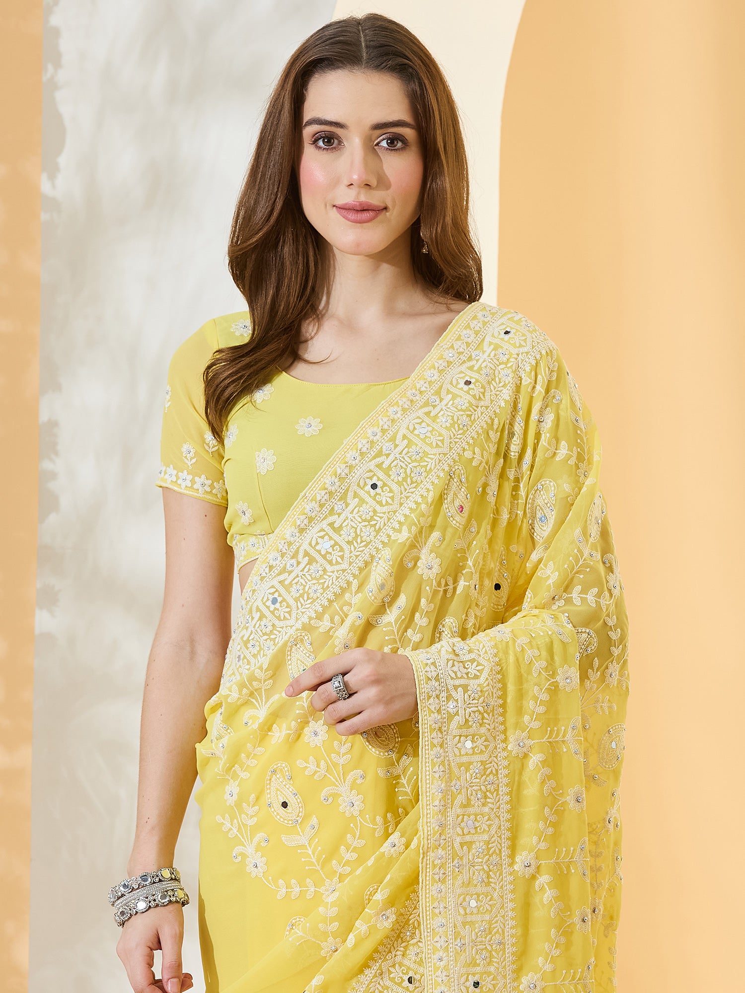 Yellow Georgette saree – detail view 4