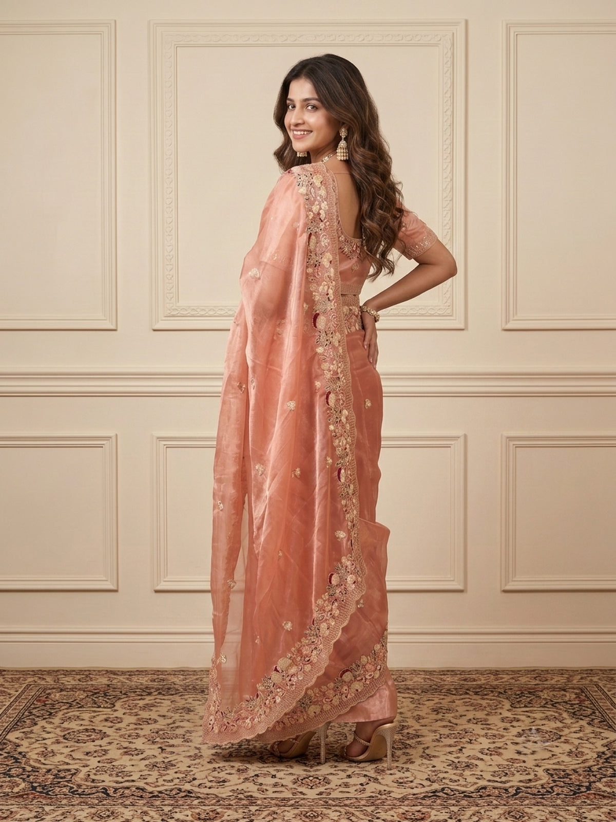Peach Organza saree – detail view 1