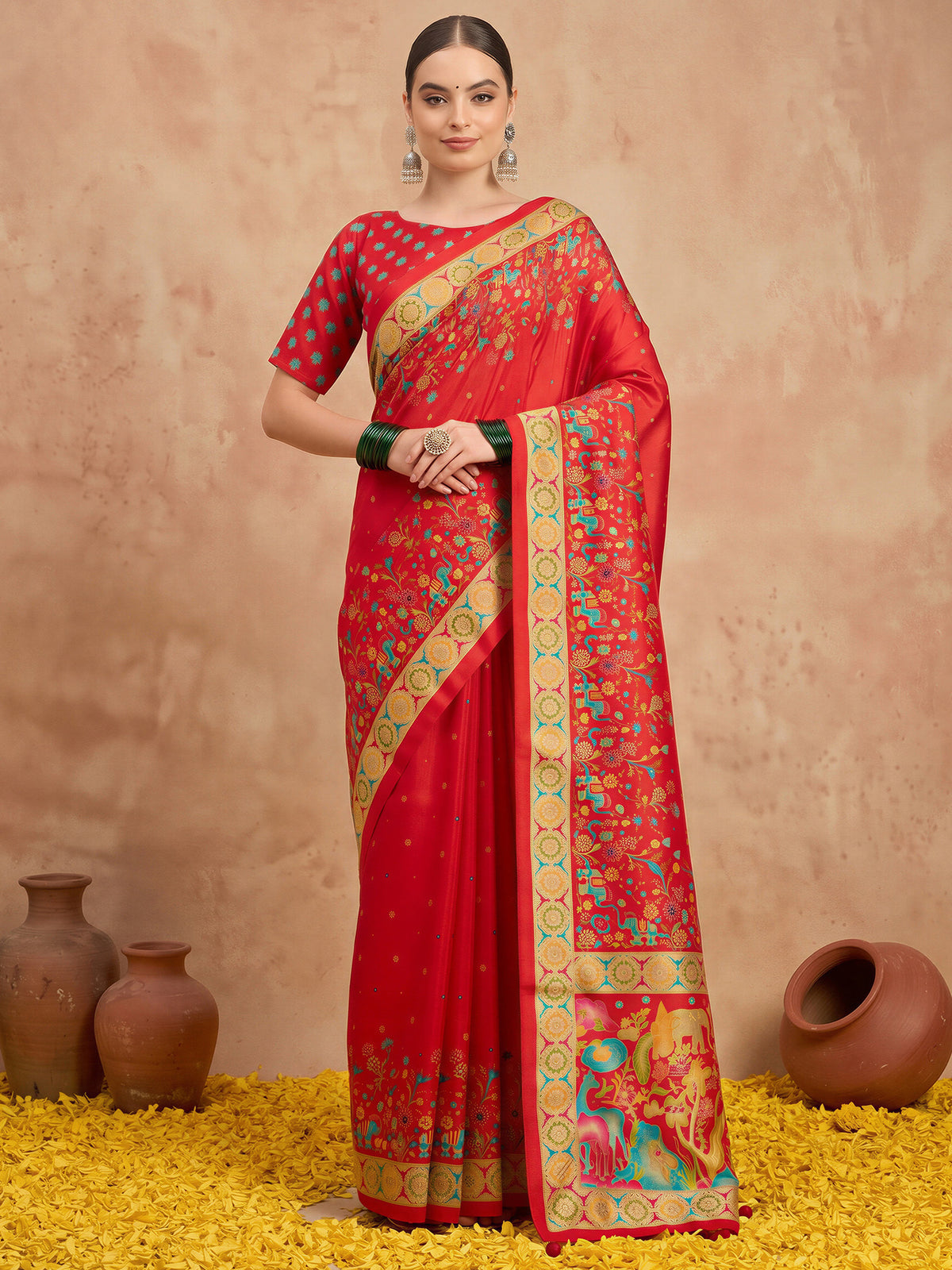 Red Silk Blend saree – detail view 3