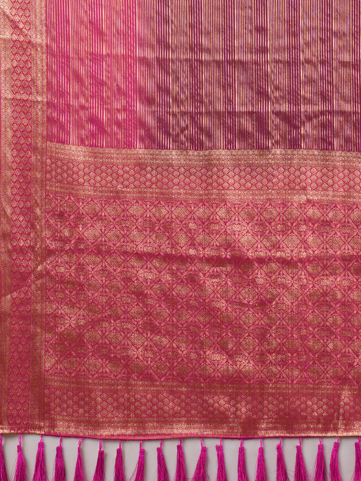 Wine Viscose Silk saree – detail view 4