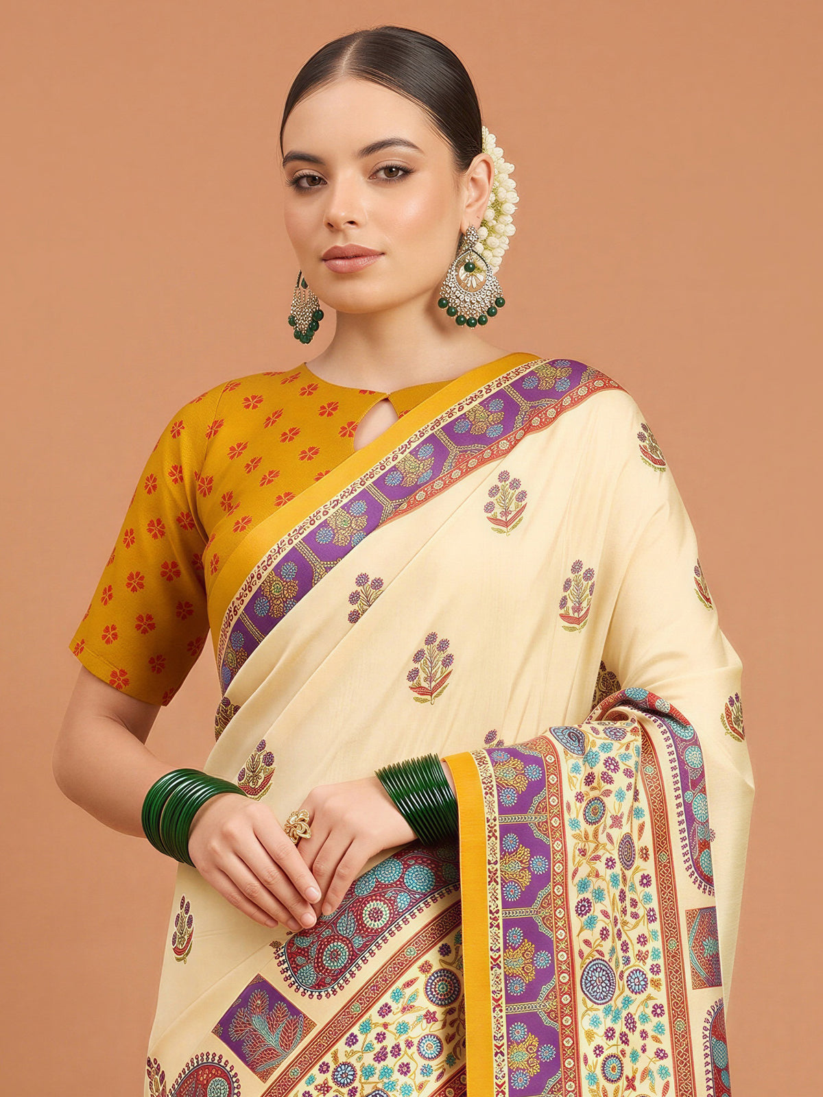Cream Silk Blend saree – detail view 4