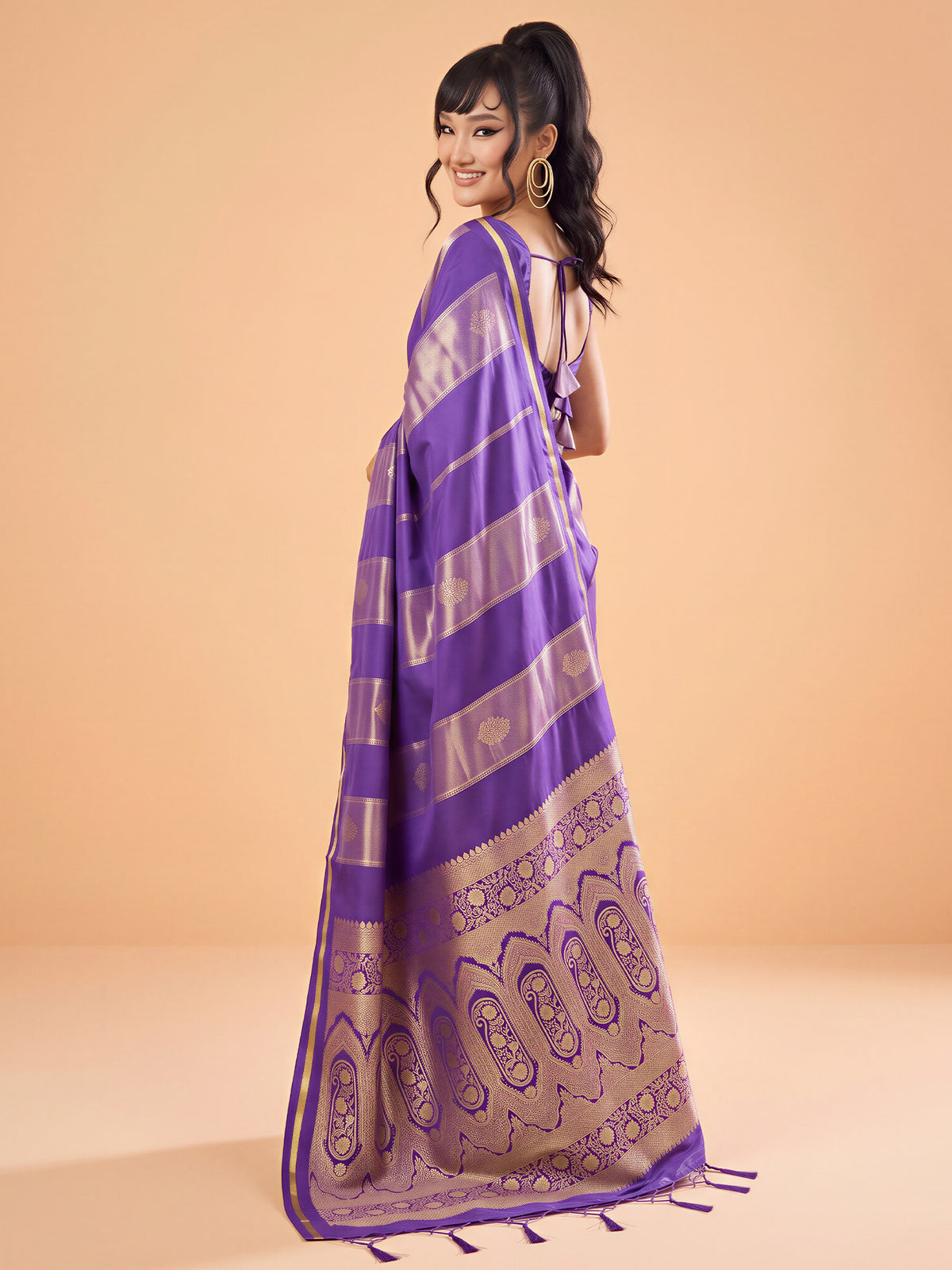 Purple Satin saree – detail view 1