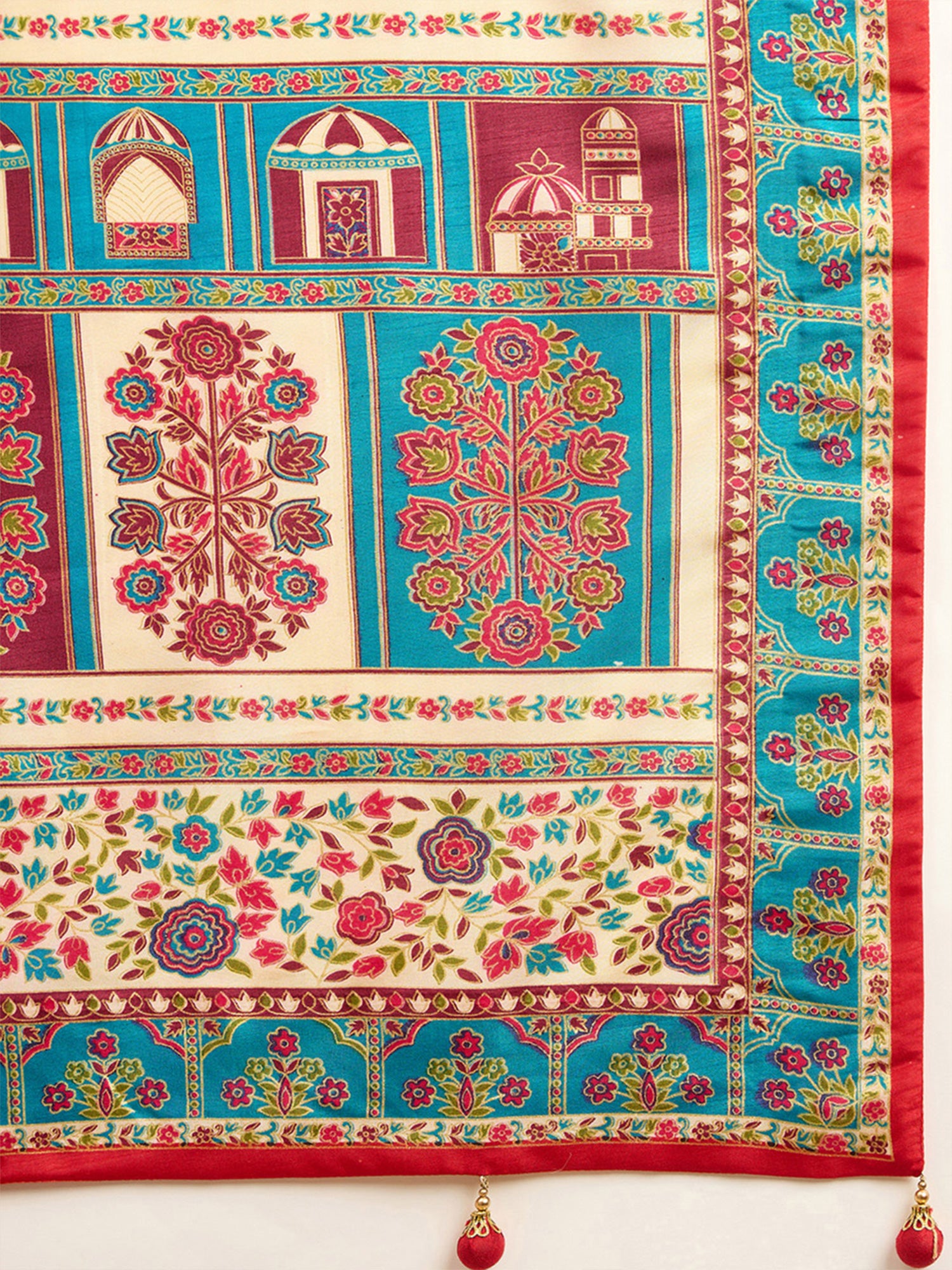 Cream Silk Blend saree – detail view 5