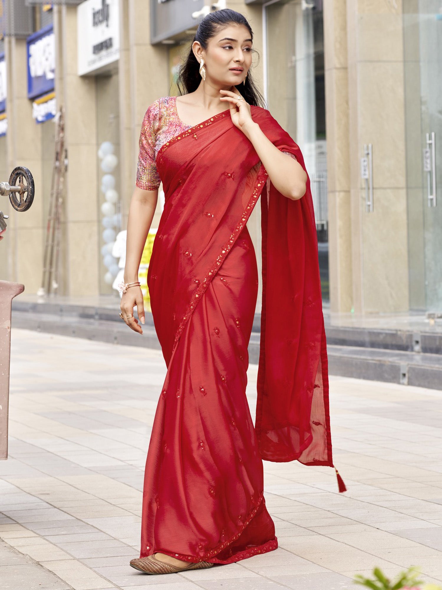 Red Satin Silk saree – detail view 2