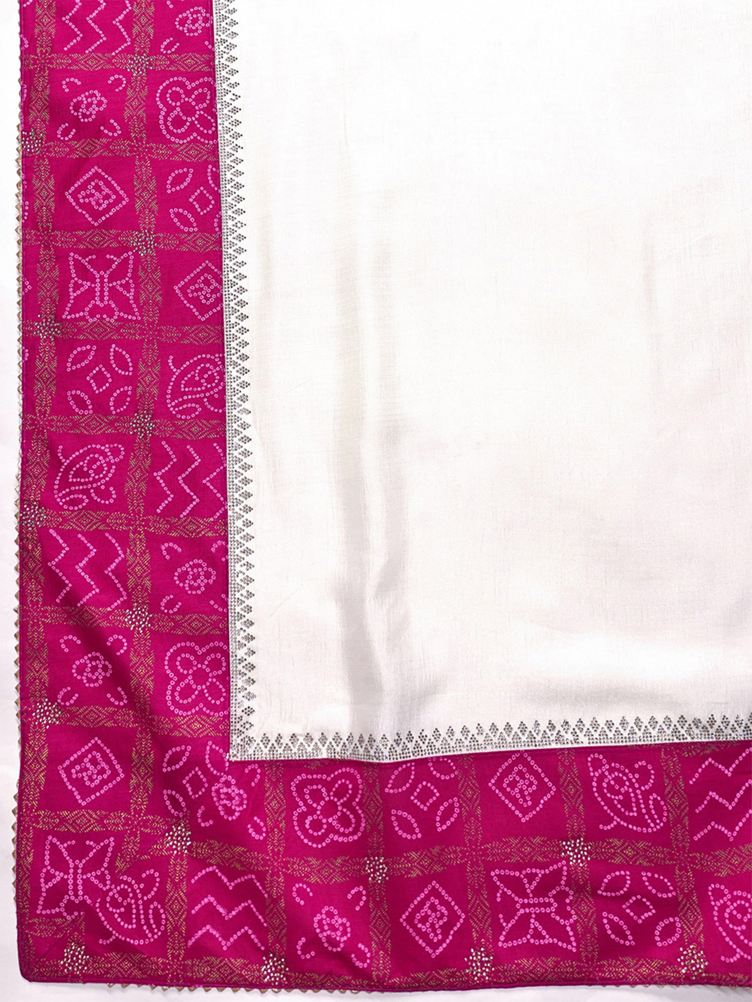 White Vichitra Silk saree – detail view 5
