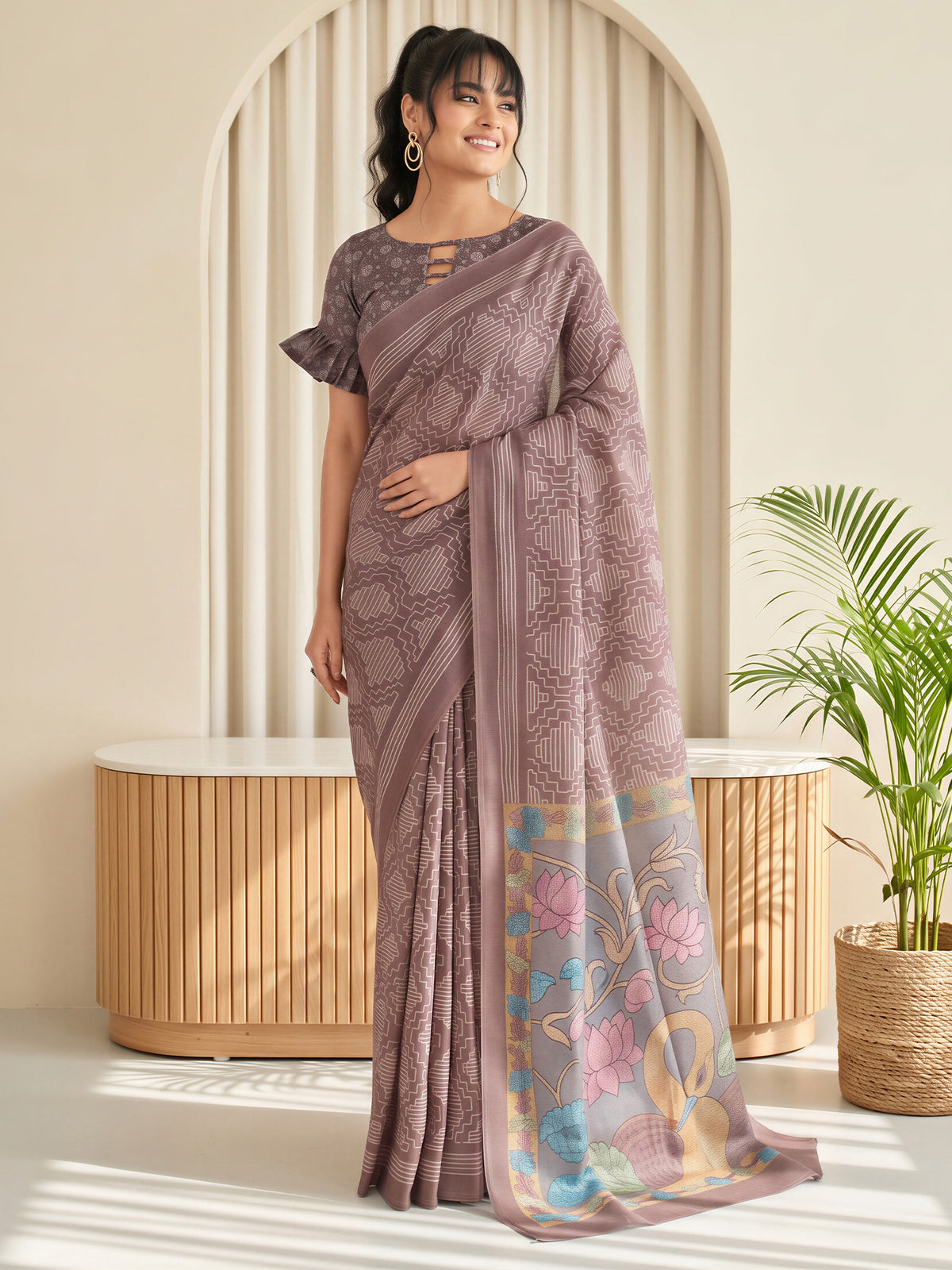Brown Linen Blend saree – detail view 3