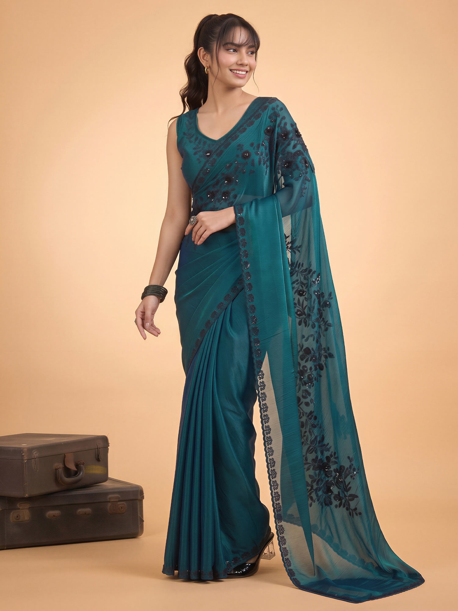 Teal Green Satin Silk saree – detail view 2