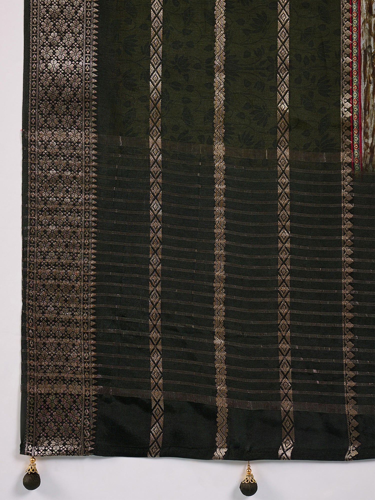 Dark Green Viscose Silk saree – detail view 5