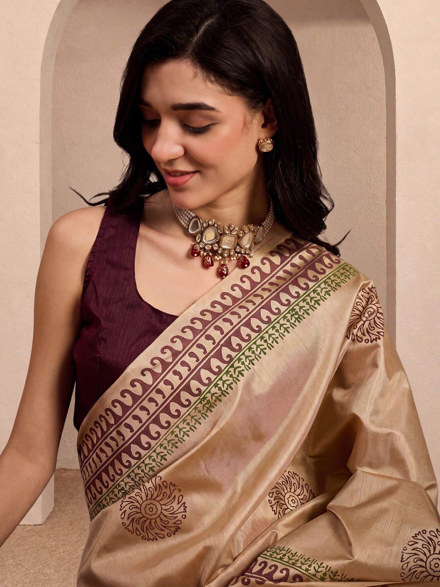 Beige Silk Blend saree – detail view 3