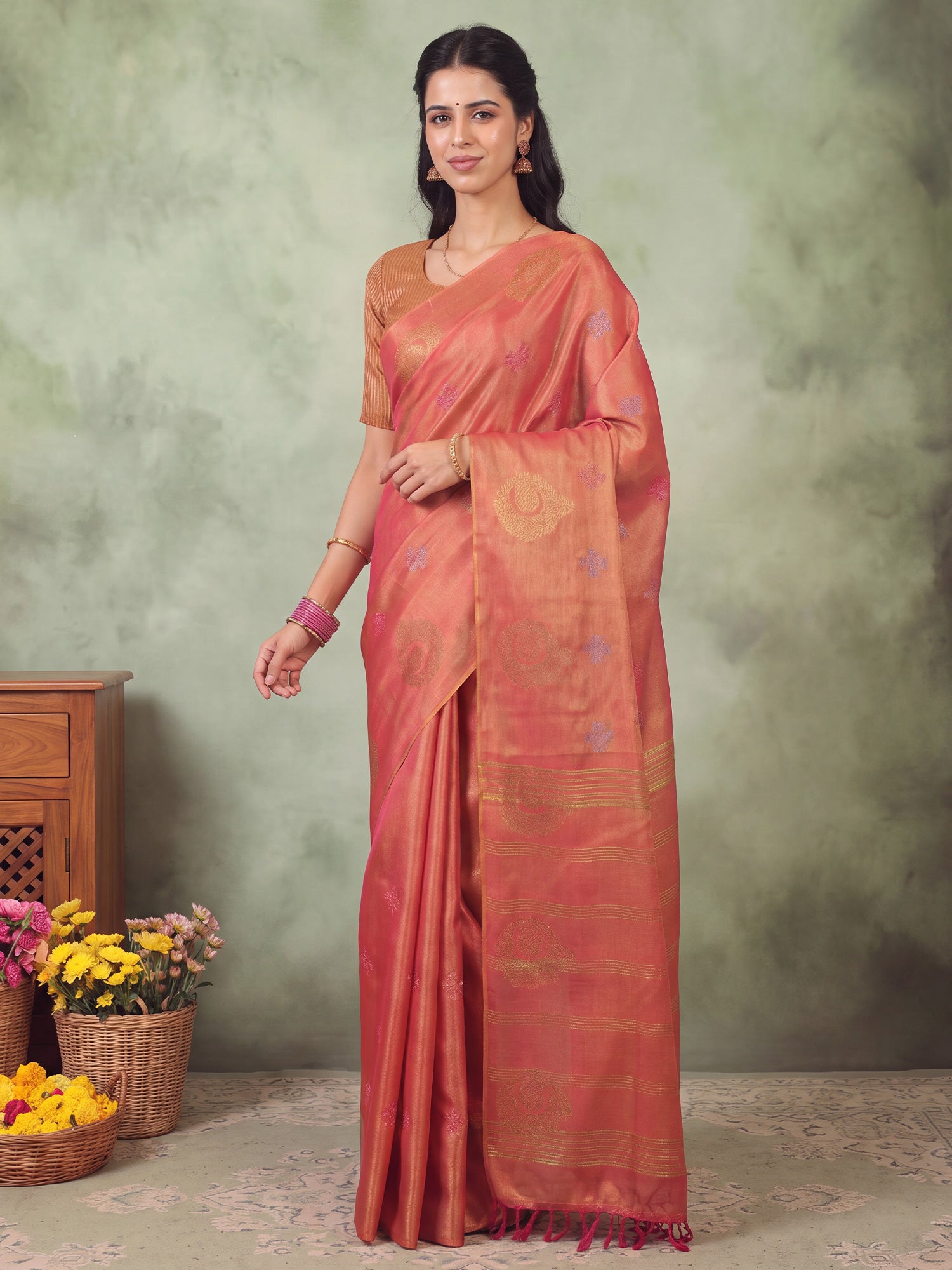 Orange Linen saree – detail view 2