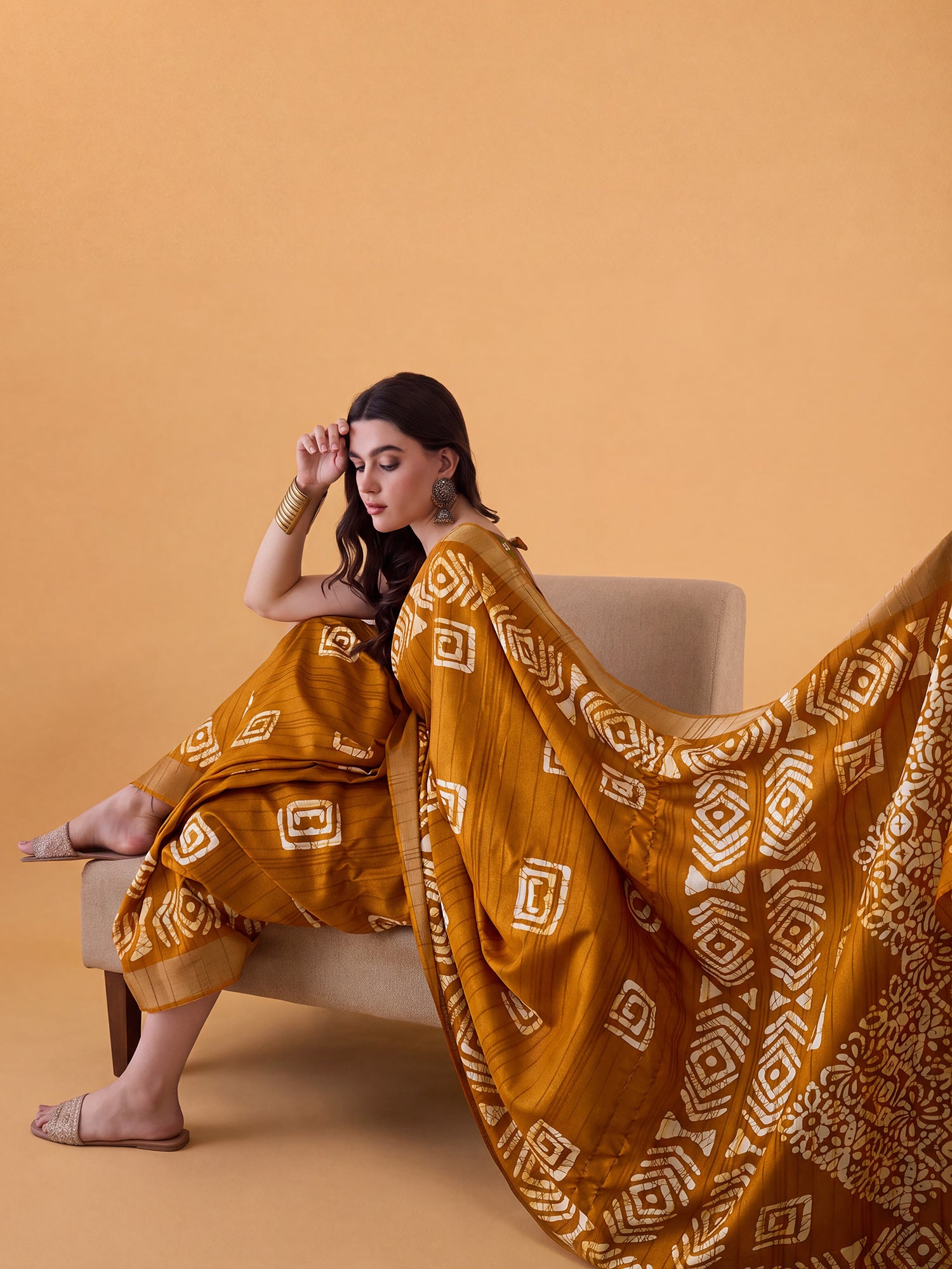 Mustard Silk Blend saree – detail view 3