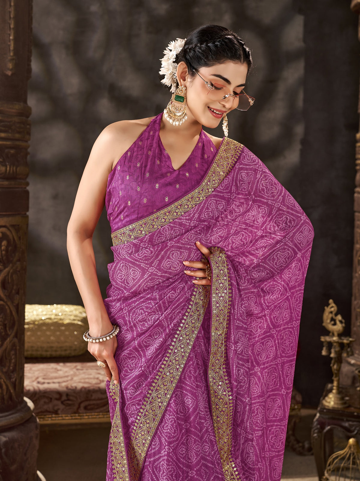 Magenta Chiffon saree – detail view 1