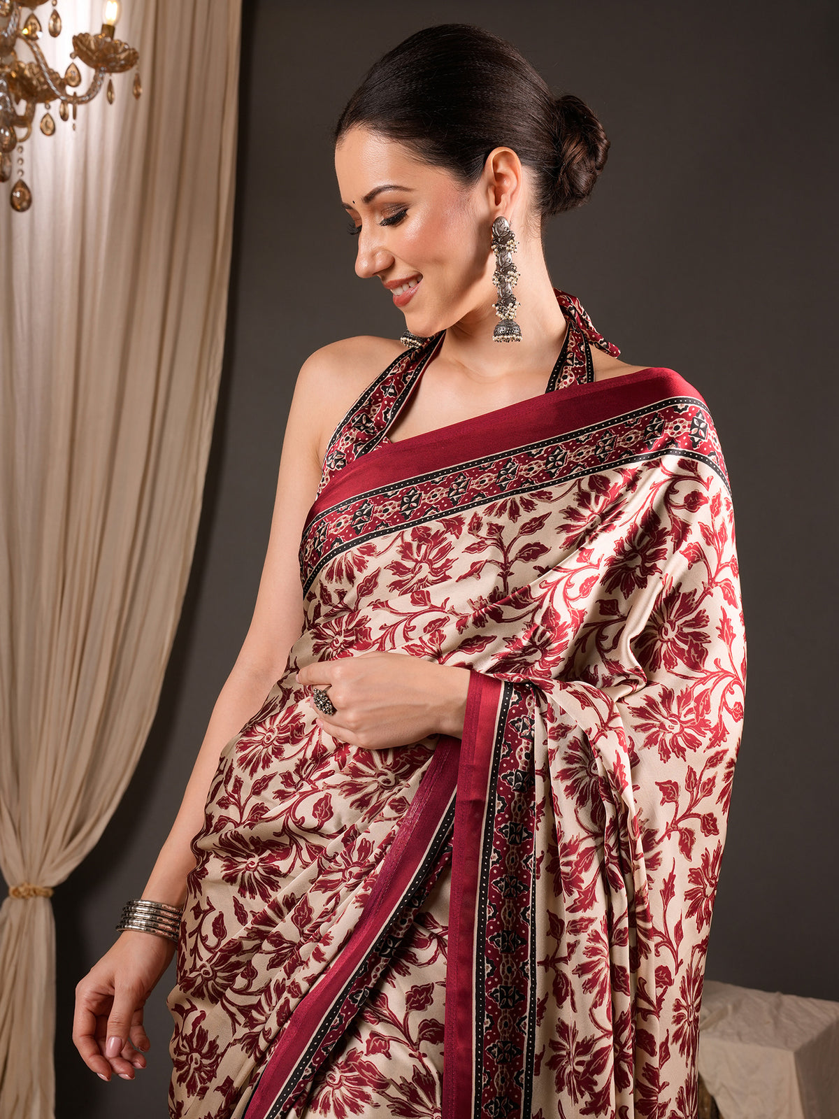 Cream Satin saree – detail view 3