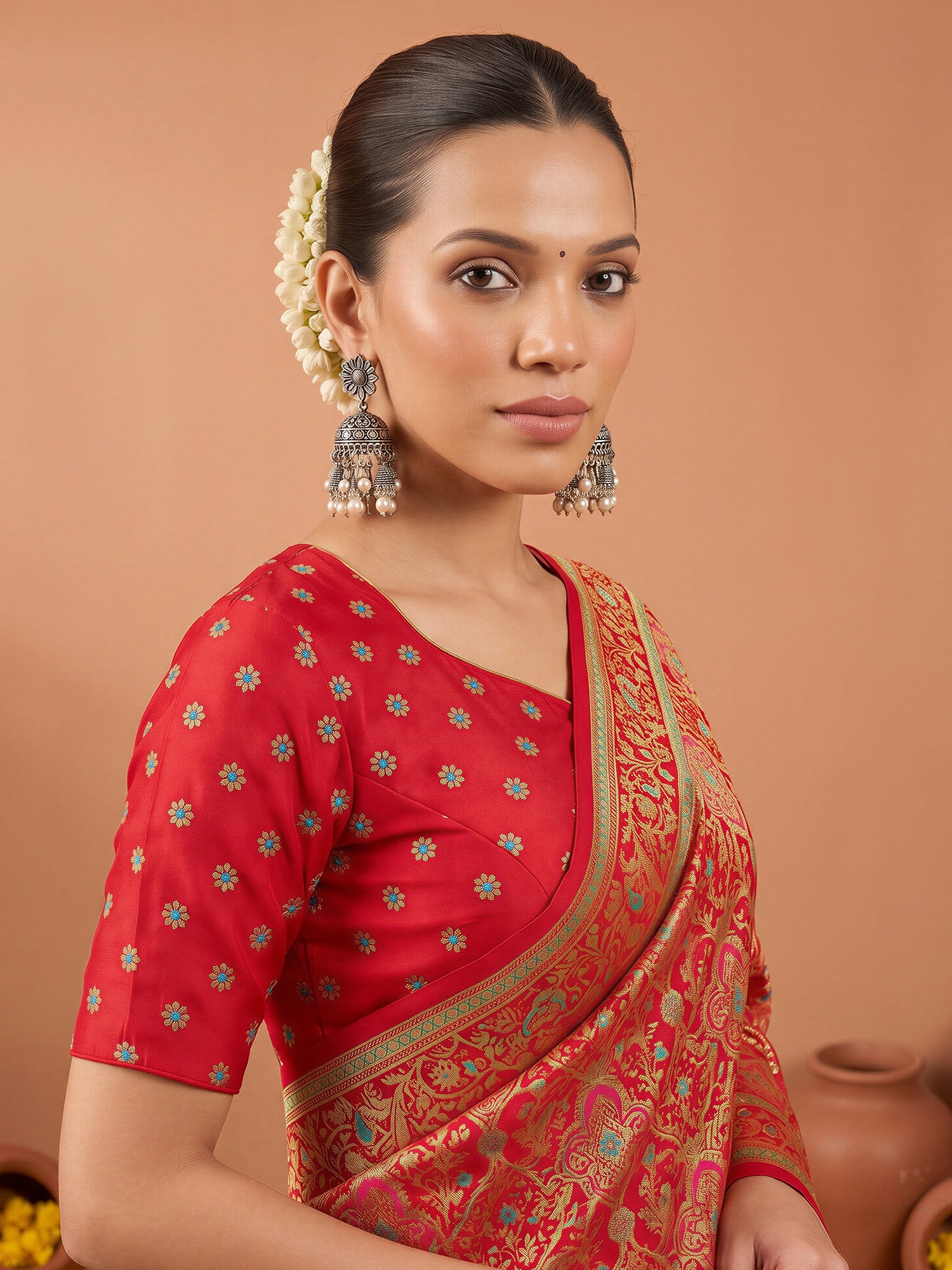 Red Silk Blend saree – detail view 4